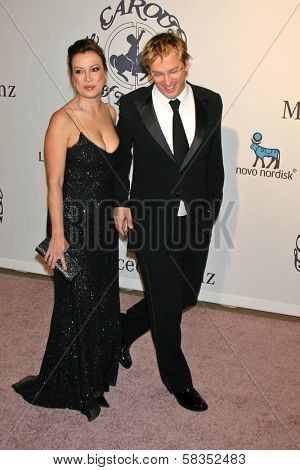 Jennifer Tilly and Phil Laak at the 17th Carousel of Hope Ball to benefit The Barbara Davis Center for Childhood Diabetes. Beverly Hilton Hotel, Beverly Hills, CA. 10-28-06