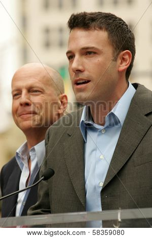 Bruce Willis and Ben Affleck at the Ceremony honoring Bruce Willis with the 2,321st star on the Hollywood Walk of Fame. Hollywood Boulevard, Hollywood, CA. 10-16-06