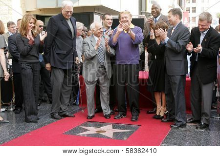 Jerry Buss with Family and friends at the Ceremony Honoring Los Angeles Lakers Owner Jerry Buss with the 2,323rd star on the Hollywood Walk of Fame. Hollywood Boulevard, Hollywood, CA. 10-30-06