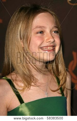 Dakota Fanning at the CMT Giants honoring Reba McEntire. Kodak Theatre, Hollywood, CA. 10-26-06