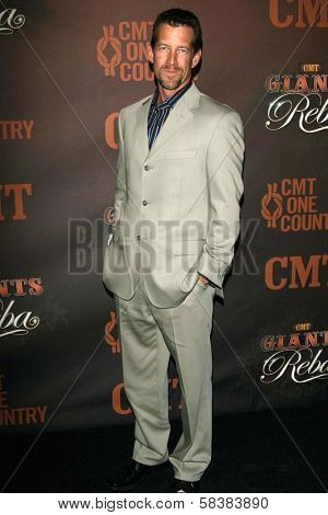 James Denton at the CMT Giants honoring Reba McEntire. Kodak Theatre, Hollywood, CA. 10-26-06