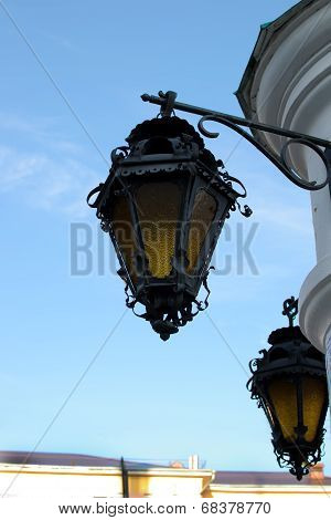 Lights In The Old Style