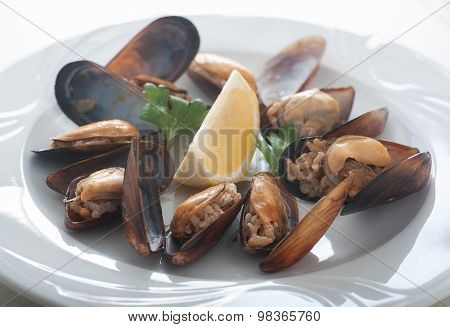 Stuffed Mussels, Midye Dolma