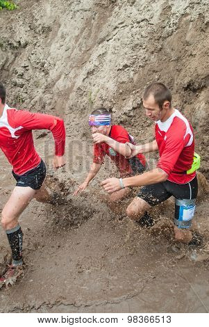 Dirty cross-country race stage. Tyumen. Russia