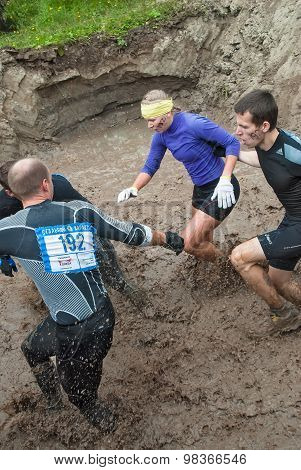 Dirty cross-country race stage. Tyumen. Russia