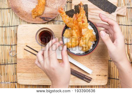 Chef decorated tempura on rice / Cooking Tempura concept