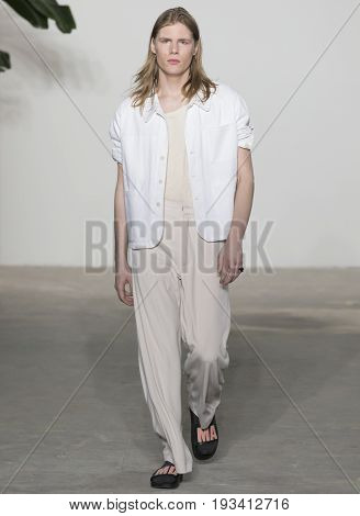 Palmiers Du Mal - Men Fall Winter 2017 Collection