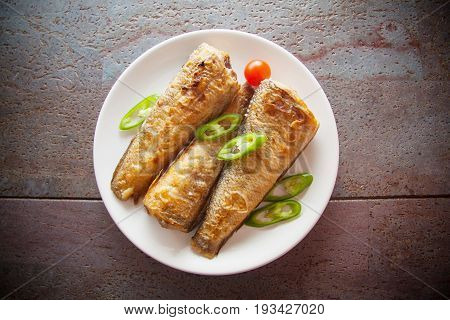 hot fried shad with chilli australian fish