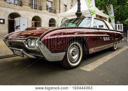 BERLIN - JUNE 17 2017: Personal luxury car Ford Thunderbird (third generation) 1963. Classic Days Berlin 2017.
