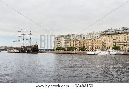 St. Petersburg Russia - 28 May, Ships at Mytninskaya embankment, 28 May, 2017.
Famous sightseeing places of St. Petersburg for tourists.