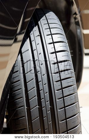 Car Tire Details