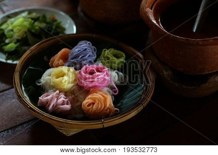 Famous Thai Food Kanom Jeen