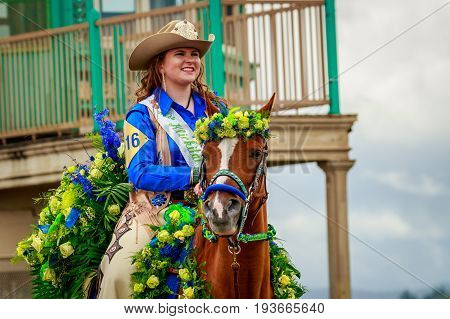 Portland Grand Floral Parade 2017
