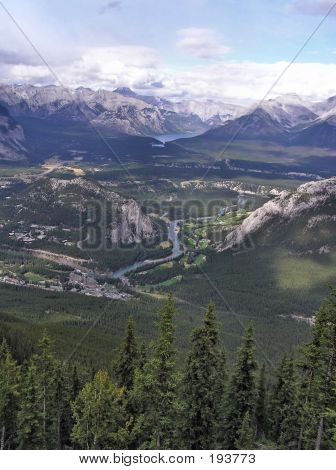 Banff Mountain (pohled shora)