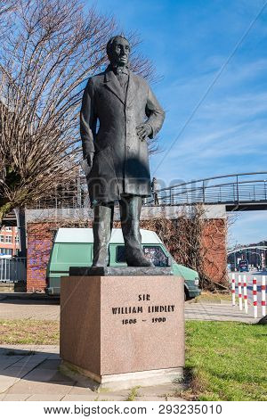 Hamburg, Germany - February 15, 2019: Statue Of William Lindley In Hamburg-neustadt.