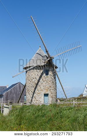 Trouguer Windmill Made In Stones And Wood In Cleden Cap Sizun
