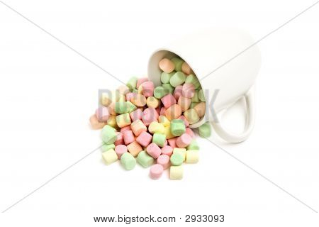 Marshmallow ve izole Kupası