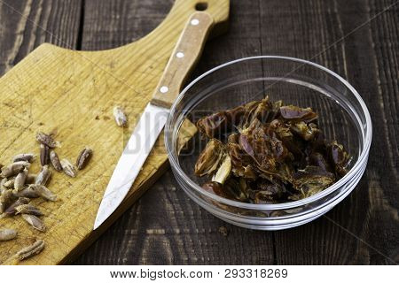 Hushaf - Date Milk, Traditional Ramadan Dish, Cooking, Ingredients, Pitted Dates In A Plate, Knife A