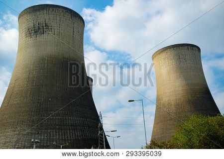 Didcot, United Kingdom, March 28th 2019:- The Cooling Towers Of Didcot  Power Station In Oxfordshire
