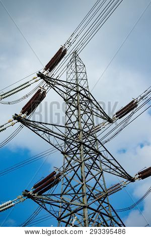 Didcot, United Kingdom, March 28th 2019:- Electrical Plyons At Didcot Power Station Forming Part Of 