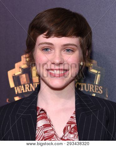 LAS VEGAS - APR 02:  Sophia Lillis arrives for the CinemaCon 2019 - Warner Brothers Presentation on April 02, 2019 in Las Vegas, NV                