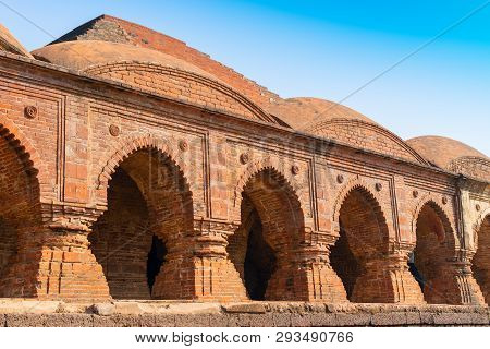 Rasmancha, Oldest Brick Temple Of India Is A Famous Tourist Attraction In Bishnupur, West Bengal, In