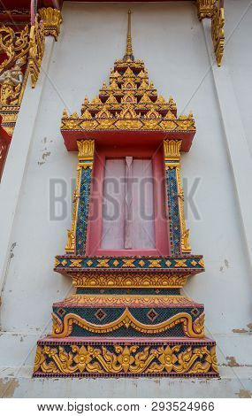 Window Of Thai Temple, Wat Rat Bamrung (wat Ngon Kai) - Samut Sakhon, Thailand
