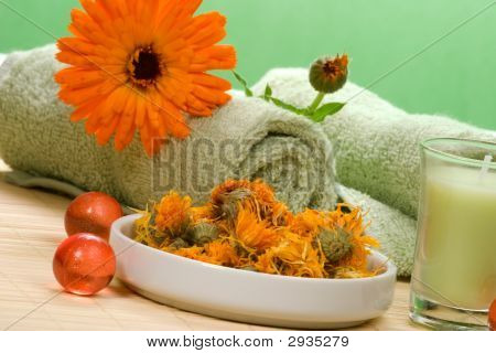 Calendula Spa Set