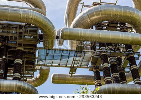 The Experimental Science Setup Cascade Transformers, Technology