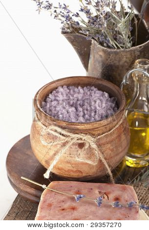 Stillleben mit einem Lavendel