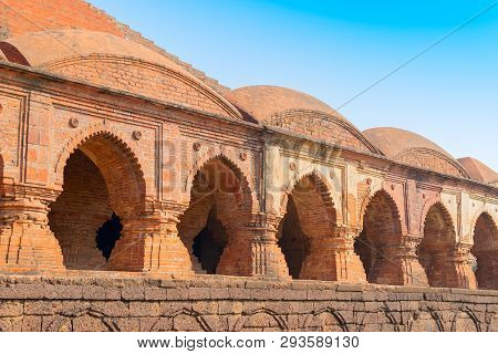 Rasmancha, Oldest Brick Temple Of India Is A Famous Tourist Attraction In Bishnupur, West Bengal, In