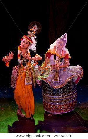 CHENNAI, Hindistan - 12 Aralık: Hint klasik dans Manipuri preformance üzerinde 12 Aralık 2010 Ch