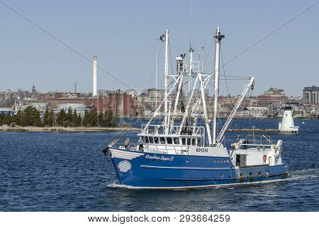 New Bedford, Massachusetts, Usa - April 4, 2019: Commercial Fishing Vessel Carolina Capes Ii, Hailin