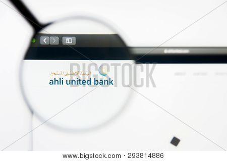 Los Angeles, California, Usa - 5 April 2019: Illustrative Editorial Of Ahli United Bank Website Home
