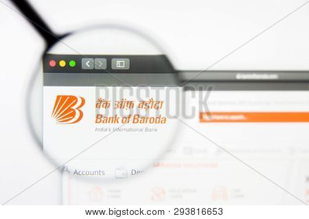 Los Angeles, California, Usa - 5 April 2019: Illustrative Editorial Of Bank Of Baroda Website Homepa