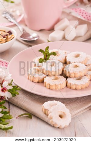 Canestrelli Biscuits With Mint On Pink Dish.