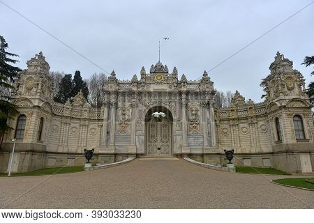 Turkey, Istanbul 20,03,2018 Dolmabahce Palace Entrance (gate Of Sultan), Istanbul, Turkey