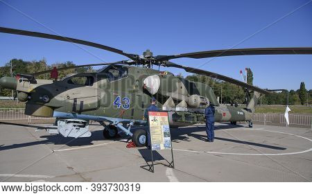 Rostov-on-don, Russia - August 29, 2020 : Helicopter Мi-28n At A Military Training Ground.technician
