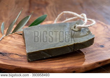 Green Block Of Handmade Bio Vegetal Natural Olives And Bay Leaf Soap From Provence, France