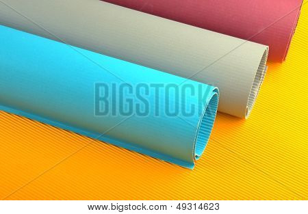 Gerollte Farbpapier
