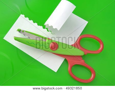 paperi ja sakset