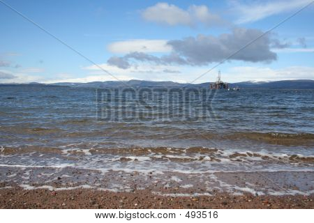 Oil Rig, Cromarty Firth