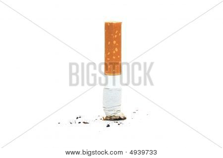 Sigara Butte beyaz Backgraund üzerinde