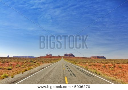 Monument Valley v Utahu, mezistátní 163, Usa