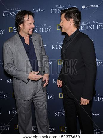 LOS ANGELES - NOV 04:  Bill Paxton & Rob Lowe arrives to the 