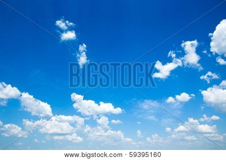 clouds in the blue sky