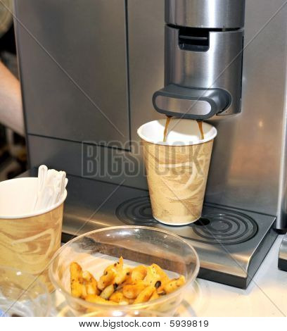 The automatic machine for coffee preparation