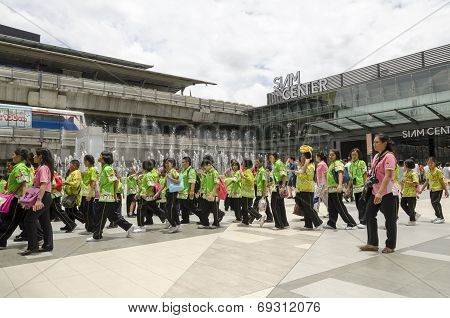 Thai Student at Siam Center
