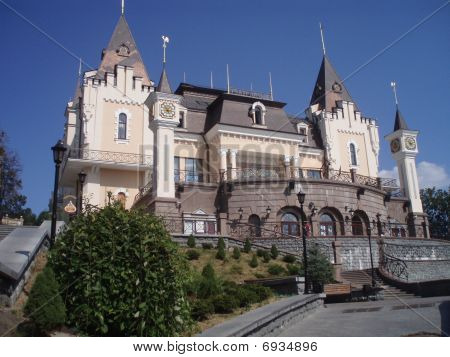 宫