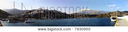 Agia Galini Hafen und bay